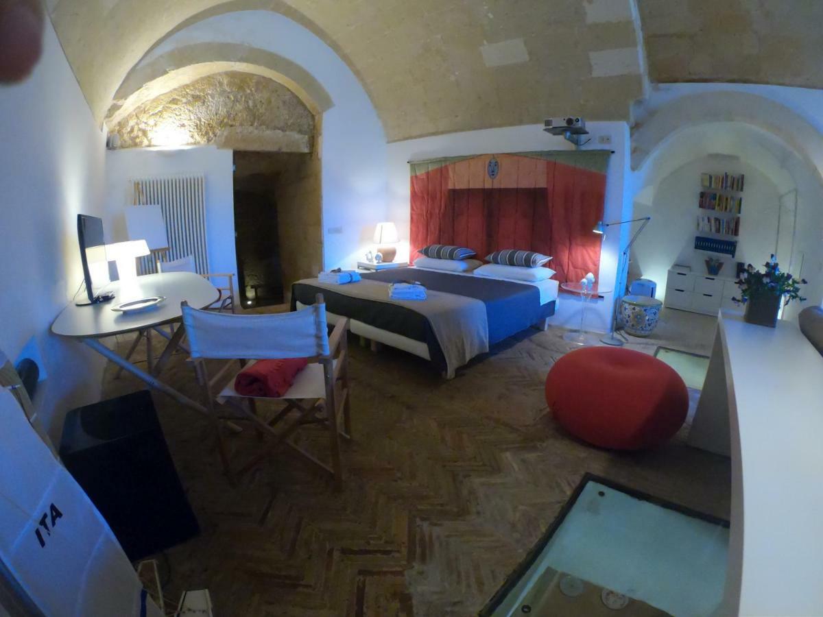 Gli Ipogei Nel Cuore Di Matera Villa Exterior photo