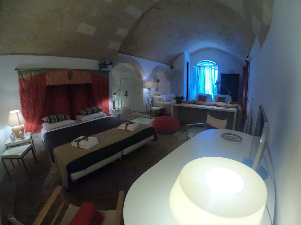 Gli Ipogei Nel Cuore Di Matera Villa Exterior photo